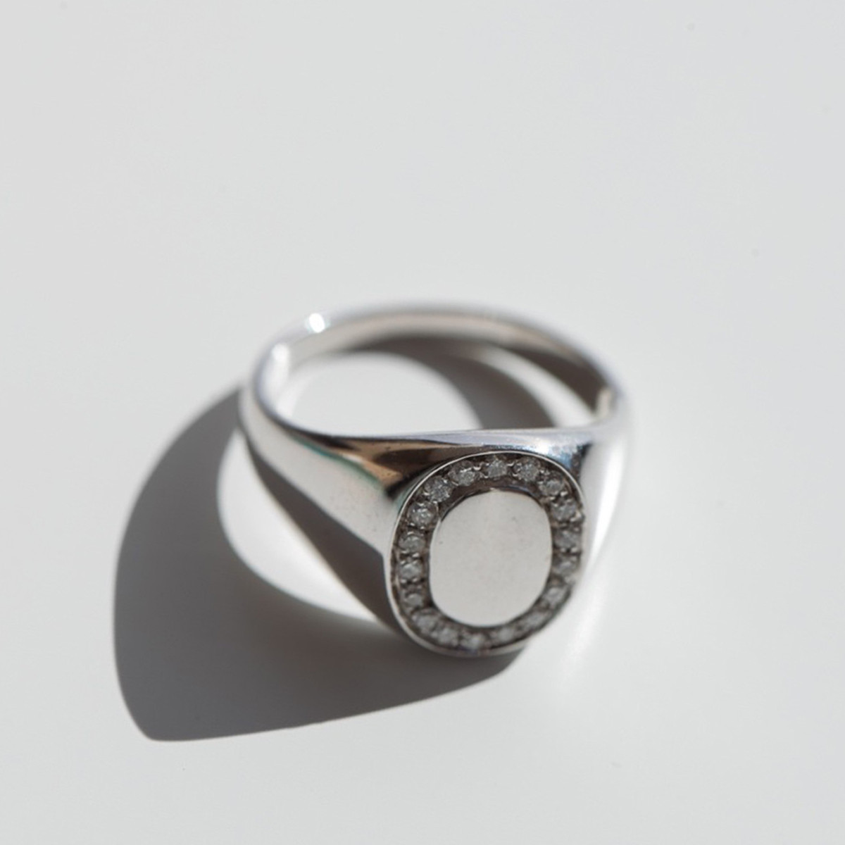 SILVER OVAL SIGNET RING
