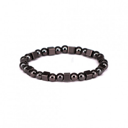 BLACK BALLS AND CUBES BRACELET