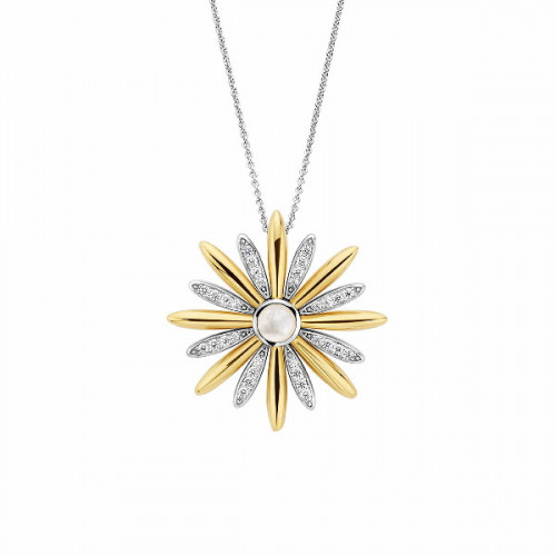 STAR WITH ZIRCONIA PENDANT