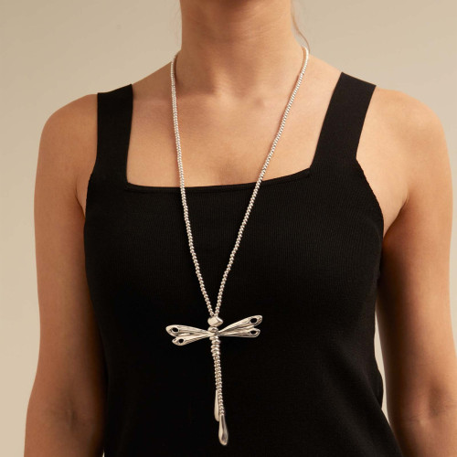 BETTERFLY NECKLACE
