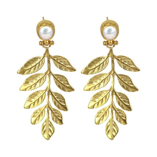PENDIENTES DORADOS DE  HOJA CON PERLA