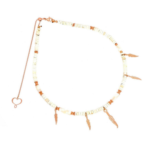 COLLAR BLANCO CON PLUMAS