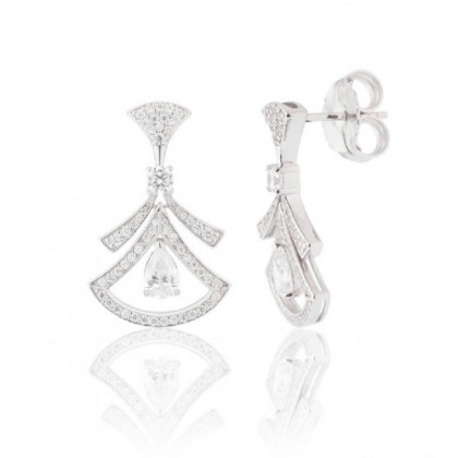 LONG EARRINGS WITH TRIANGULAR SHAPES
