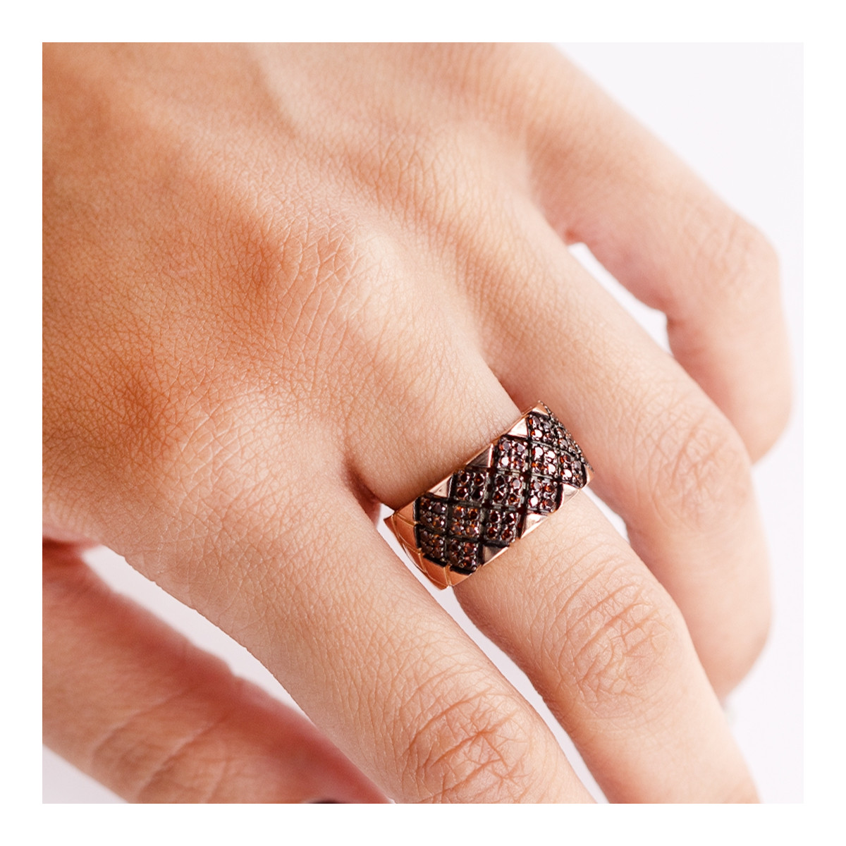 SILVER ROSÉ RING WITH BLACK CIRCNONITE