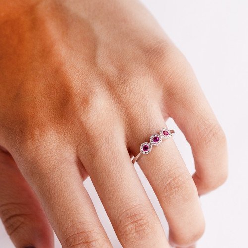 SILVER RING WITH RED ZIRCONIA