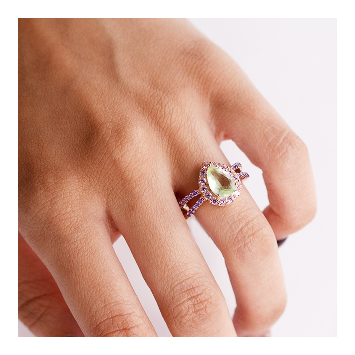 RING SILVER ROSÉ WITH STONE GREEN TEAR