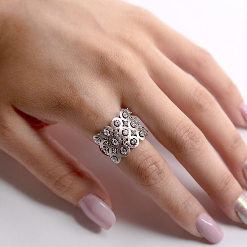 SILVER RING WITH CRIMPED ZIRCONIA