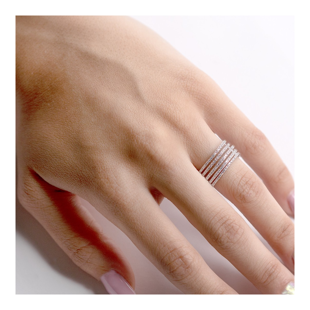 MULTIPLE SILVER RING WITH WHITE ZIRCONIA